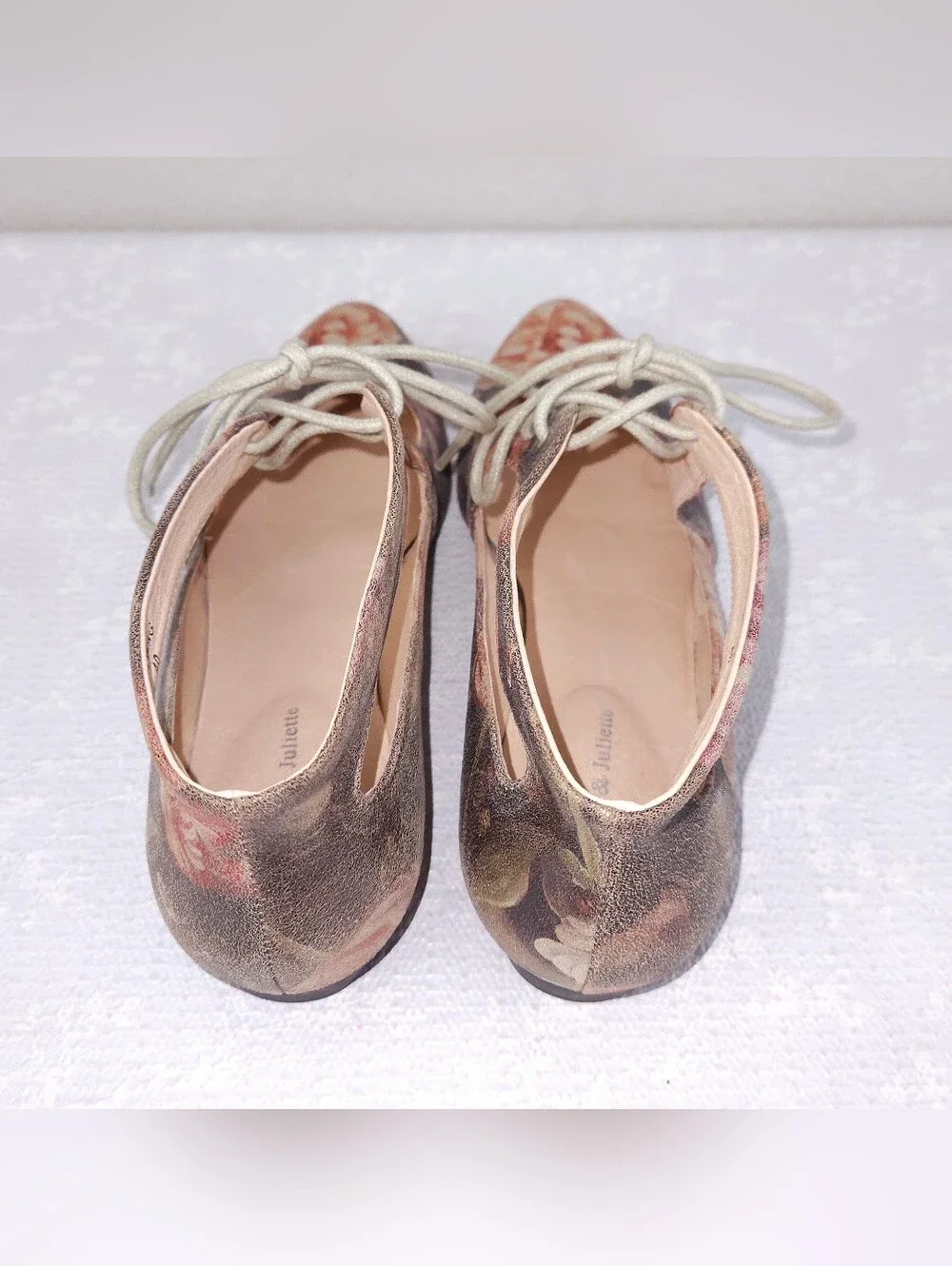 Django & Juliette Lace-Up Mary Jane Flats Ewing Floral Cut-Out Leather Boho